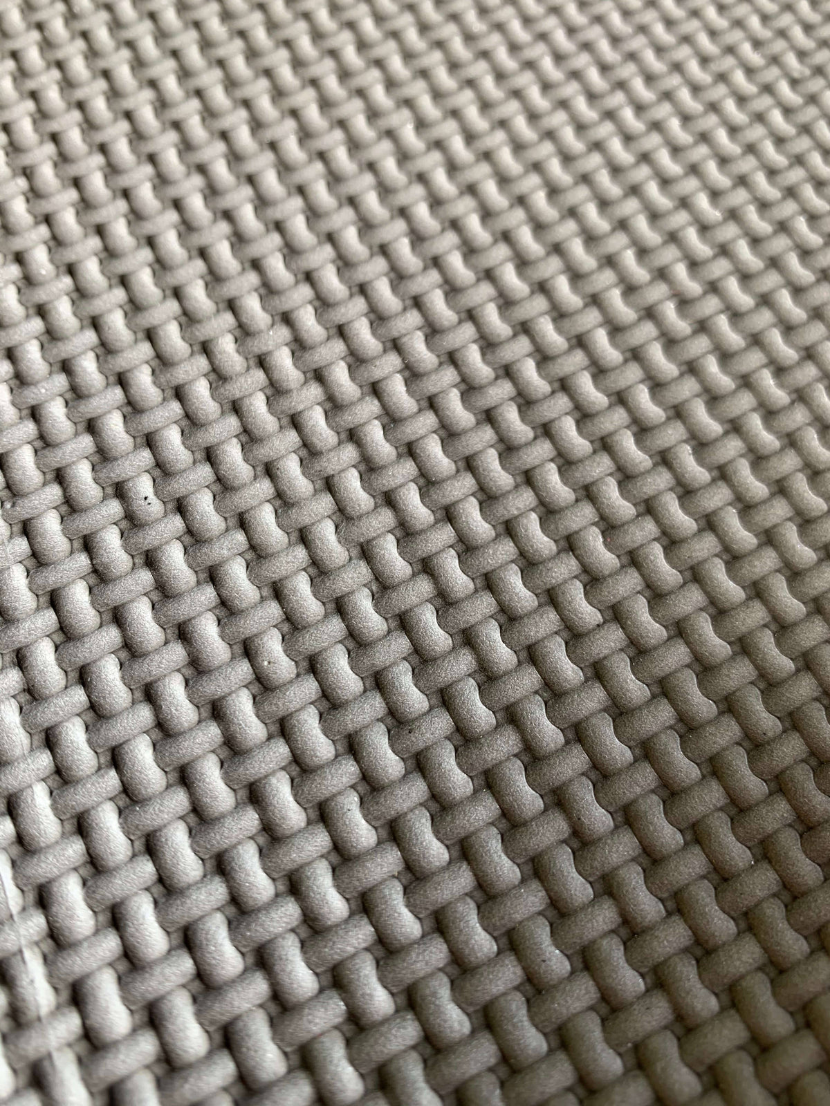 Mani Interlocking Jigsaw Reversible Floor Mat 40mm - detail view 3