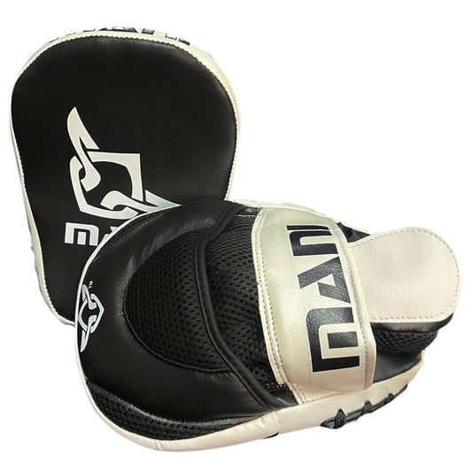 Mani Kids Boxing Focus Pads - focus mitts for kids' boxing training | MMABOXING