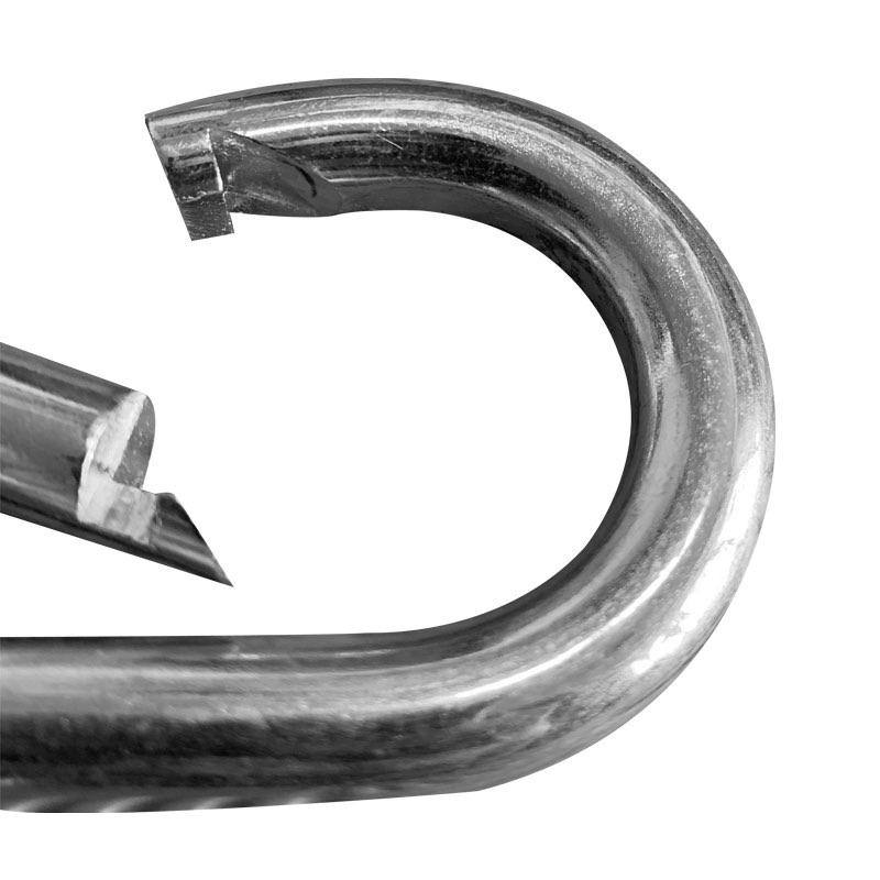Mani Jumbo Carabiner Hook for Punching Bags - detail view 5